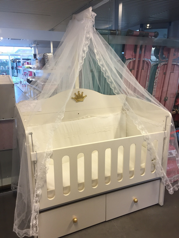 Lit Bebe A Bascule Avec Deux Tiroirs Vinted Lit Bebe A Bascule Avec Deux Tiroirs Vinted