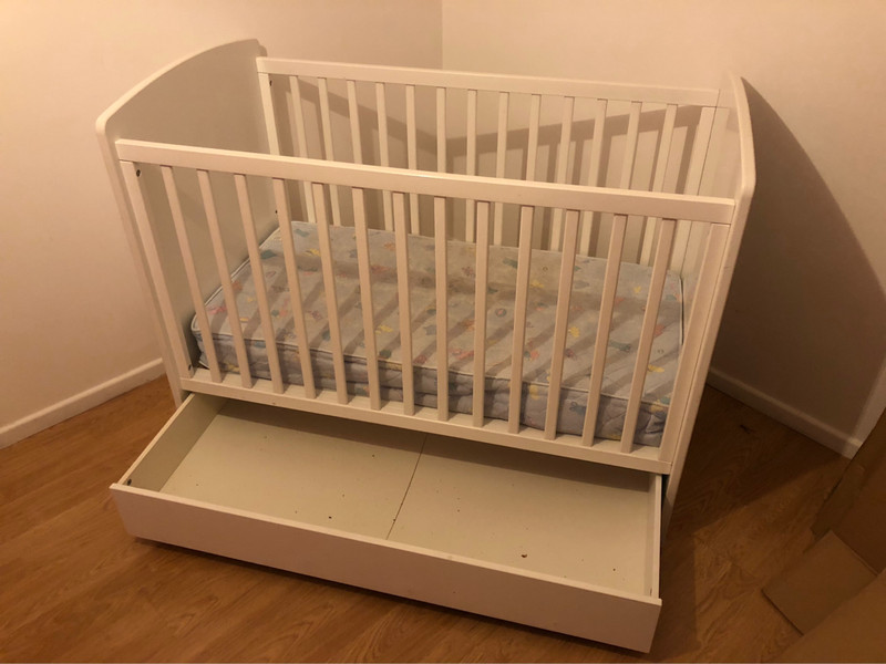 Lit Bebe Avec Tiroir Marque Sauthon Blanc Vinted Lit Bebe Avec Tiroir Marque Sauthon Blanc Vinted