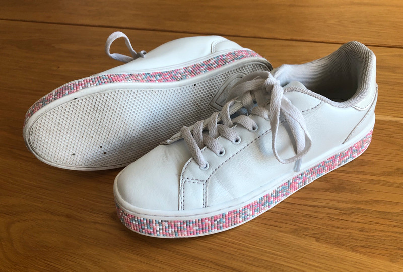 Clo Graceland Sneaker Gr.38 Damen Sport Schuhe Weiß mit bunter Sohle. -  Vinted