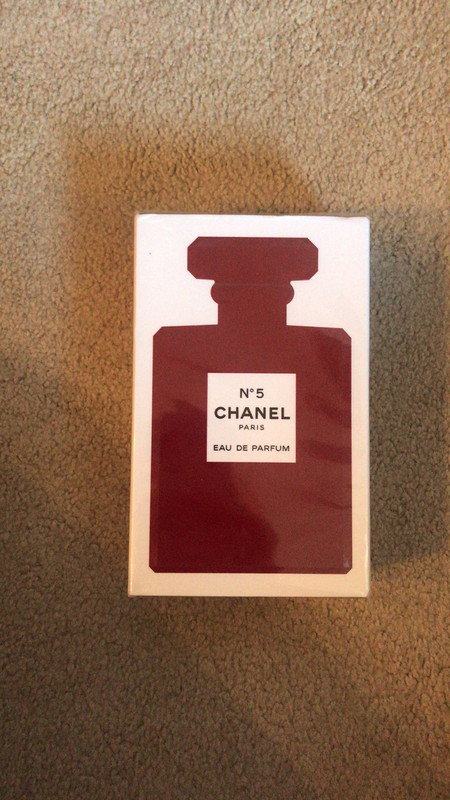 Parfum Chanel n5 rouge édition limite noël - Vinted