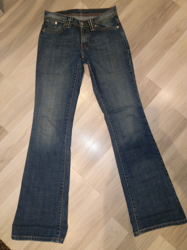 Jeans levis taille 26/34 taille basse - Vinted