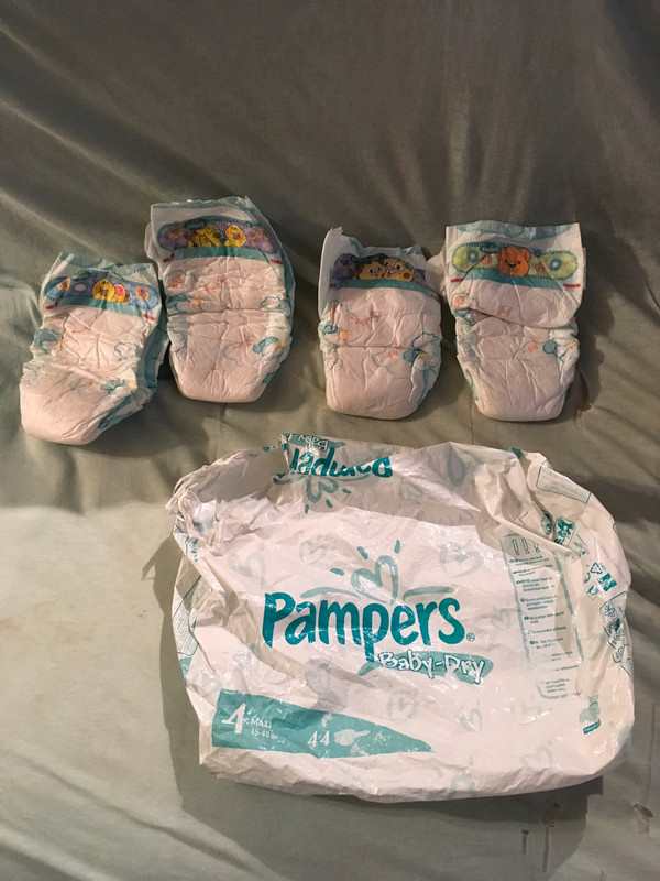 4 Couches Pampers Baby Dry T 4 Pour Poupee Ou Pour Bebe Neuve Vinted 4 Couches Pampers Baby Dry T 4 Pour Poupee Ou Pour Bebe Neuve Vinted