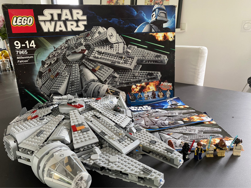Lego Star Wars TM - Faucon Millennium ref 7965 - Vinted