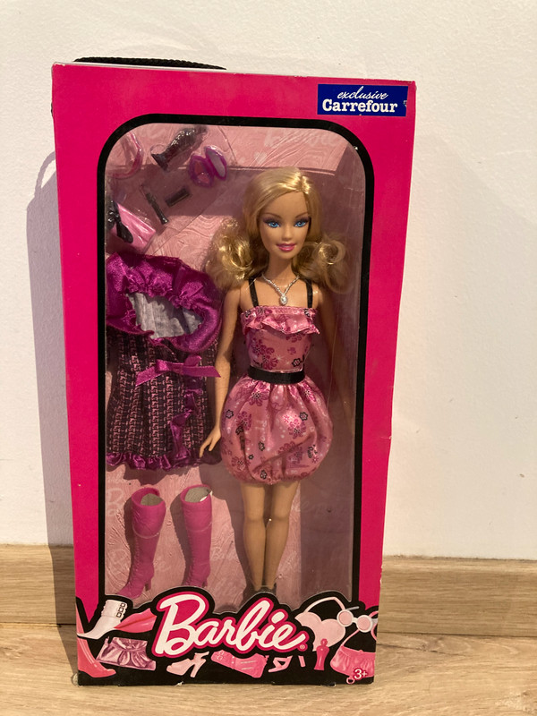 Poupée Barbie exclusivité Carrefour 2010 - Vinted