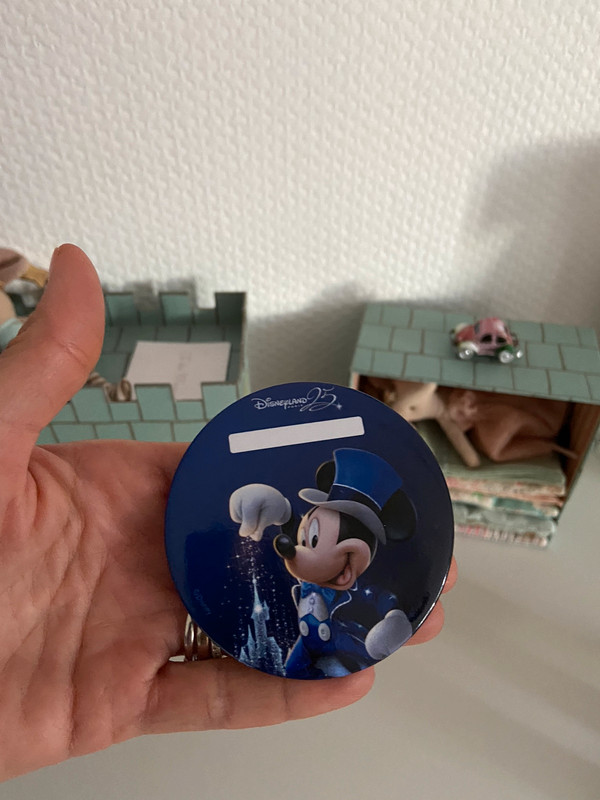 Badge 25 Eme Anniversaire Disney Vinted Badge 25 Eme Anniversaire Disney Vinted